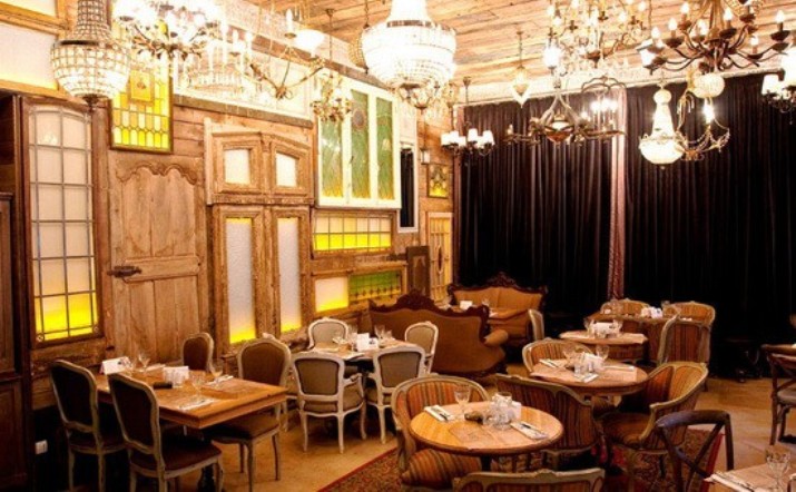 Уникальные места в городе- ресторан Бегемот в Санкт-Петербурге